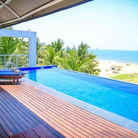 Hotel The Cove Negombo Exterior foto